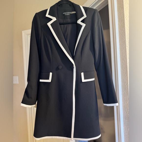 Alice and Olivia “KYRIE PIPED TUXEDO DRESS” - Picture 8 of 9